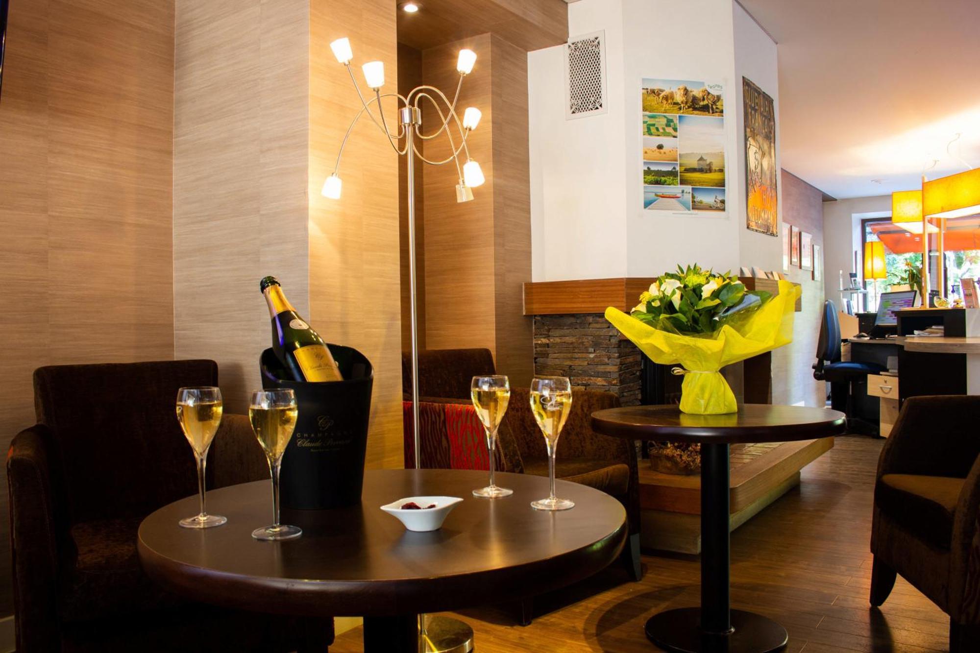 Hotel De La Gare Troyes Centre 외부 사진